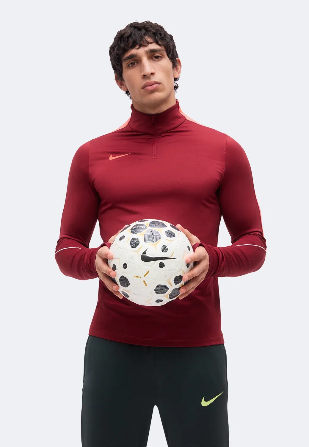Мужская футбольная тренировочная футболка с длинными рукавами Nike Performance, Team Red/Bright Crimson/White — фото 4