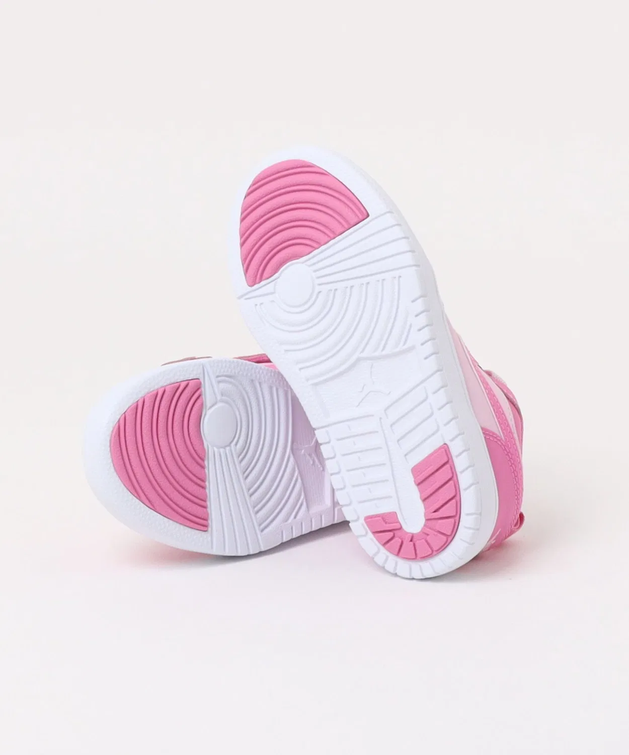 Детские кроссовки с липучками Jordan 1 Low Alt PS Jordan Brand, Pink — фото 3