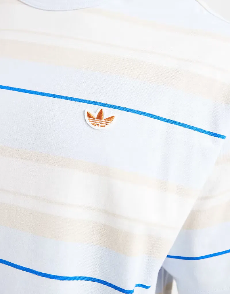 Свободная полосатая футболка Adidas Originals светло-голубой — фото 4