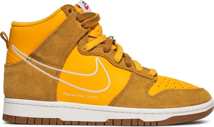 

Кроссовки Nike Wmns Dunk High SE 'First Use Pack - University Gold', золотой, Золотой;желтый, Кроссовки Nike Wmns Dunk High SE 'First Use Pack - University Gold', золотой