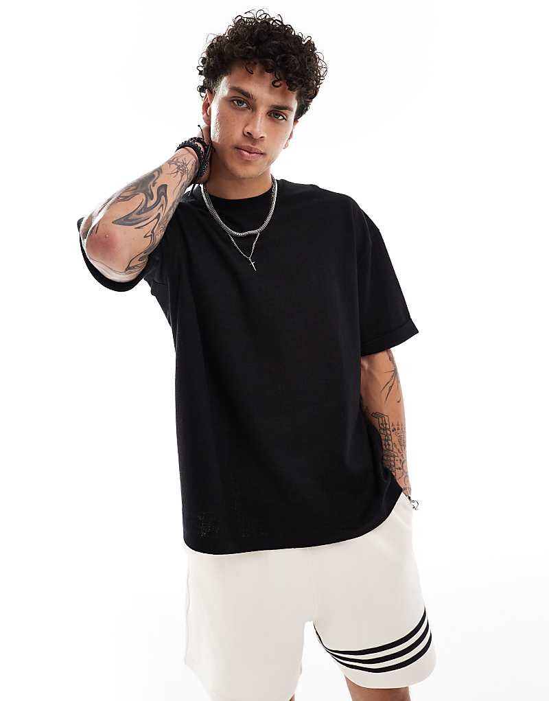 

Черная оверсайз-футболка с закатанными рукавами ASOS DESIGN