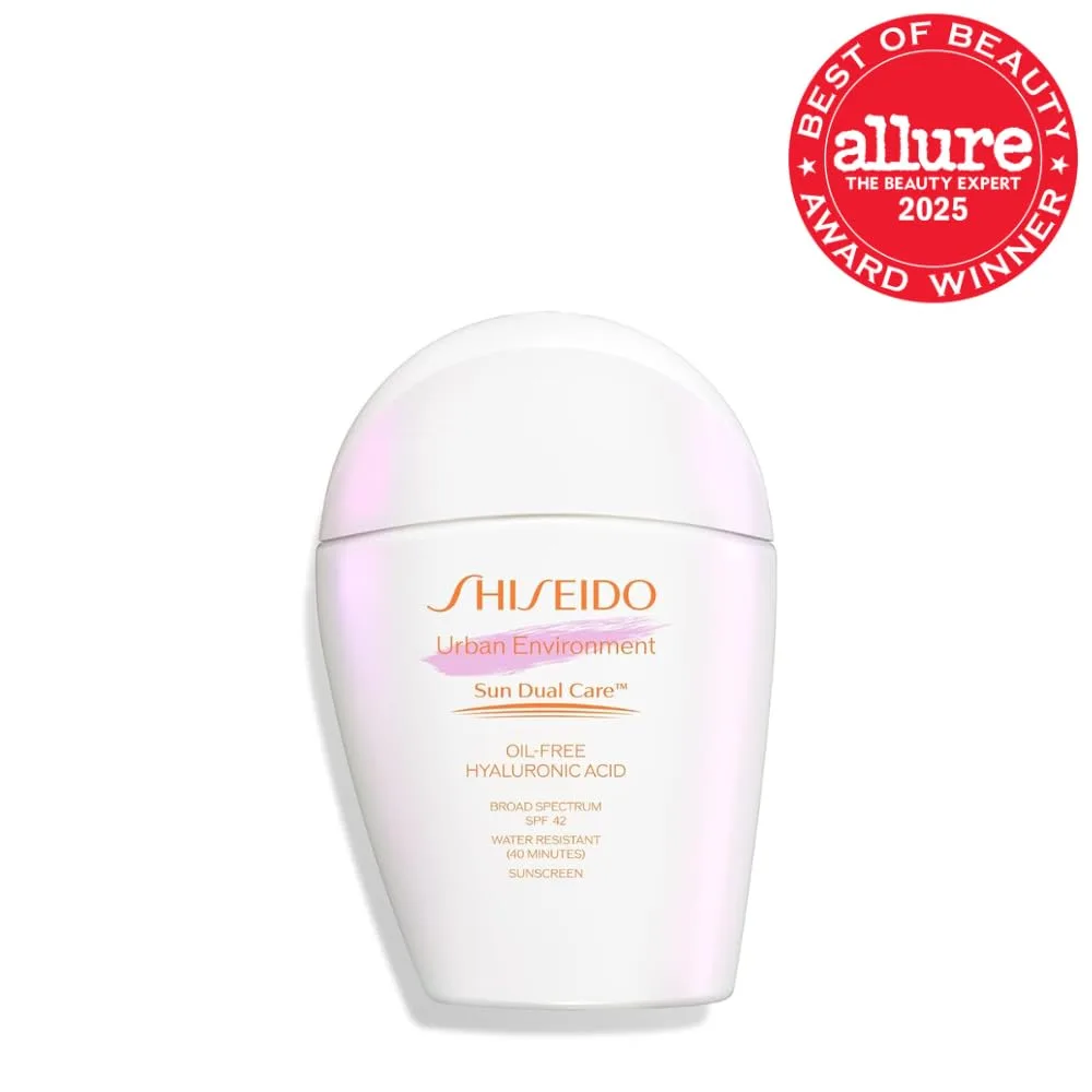 Солнцезащитный крем Shiseido Urban Environment Oil-Free Sunscreen SPF 42 - защищает, увлажняет, матирует и действует как праймер для лица - водостойкий в течение 40 минут - некомедогенный 50 мл — фото 2
