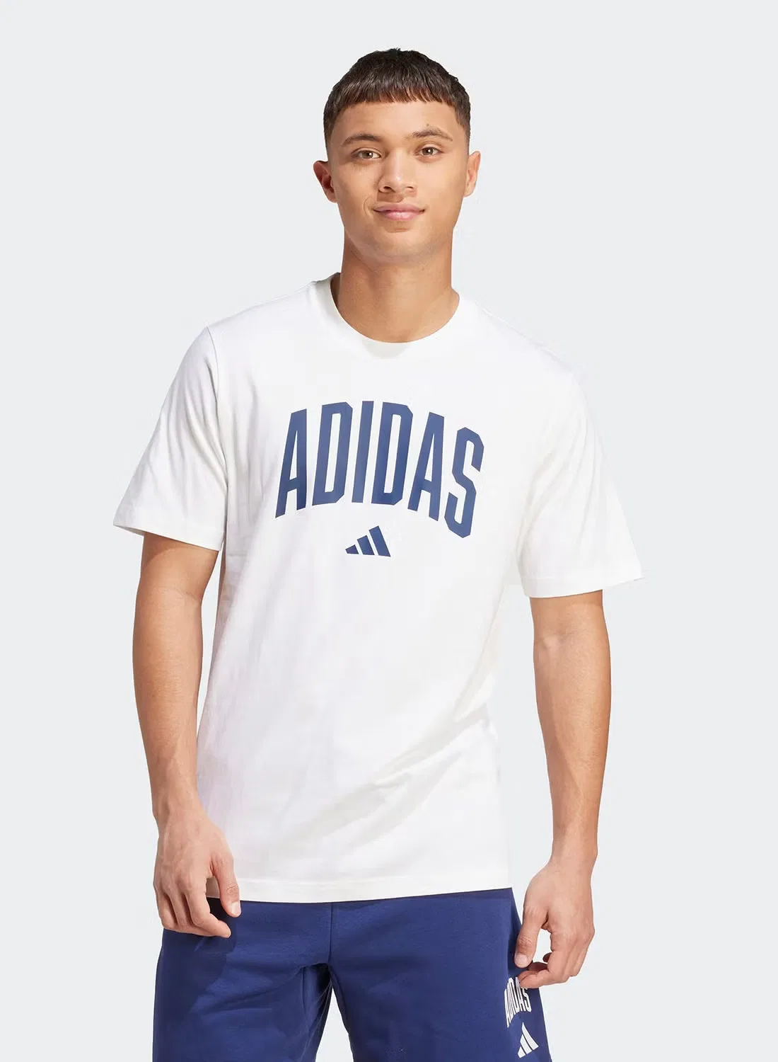 Футболка с графическим принтом Collegiate Adidas, белый