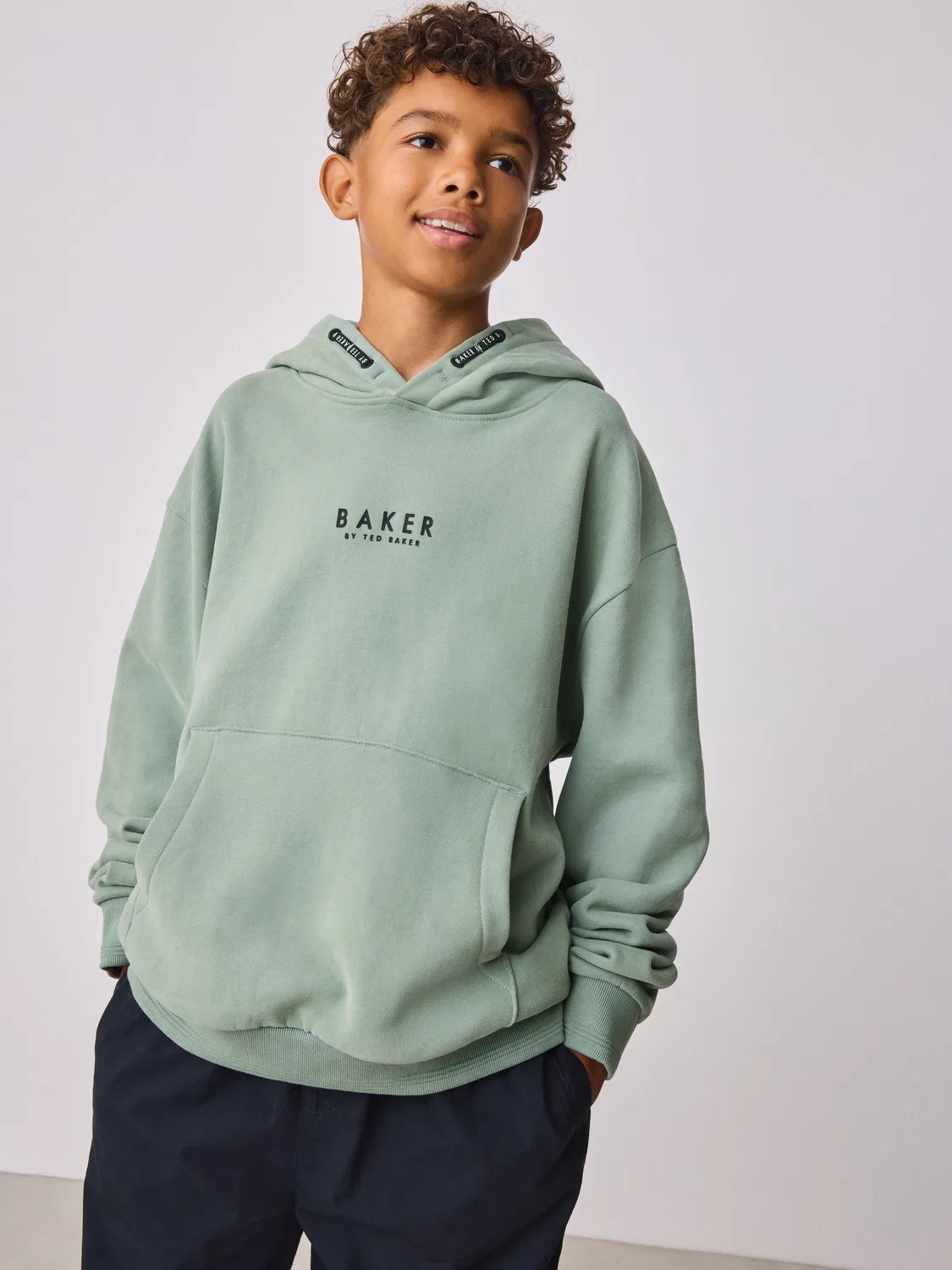 Худи Baker by Ted Baker, модель Overhead Hoodie, цвет Sage Green