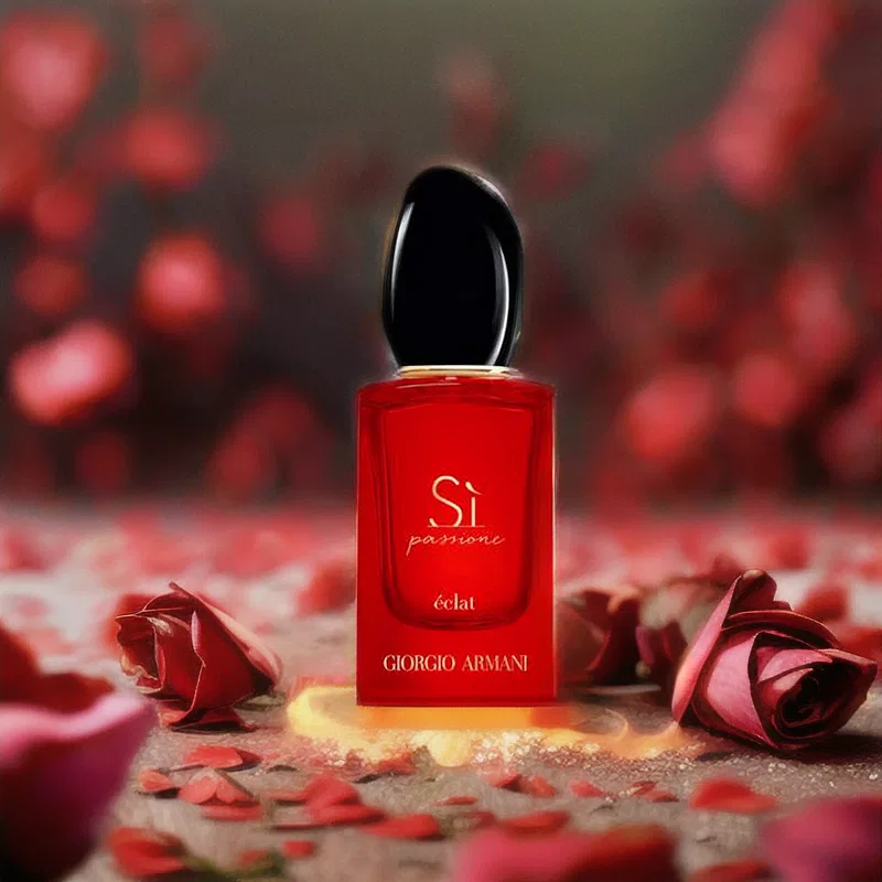 Женские духи Enchanting Beloved Glory Edition, 30 мл, GIORGIO ARMANI, Blackcurrant Rose — фото 3