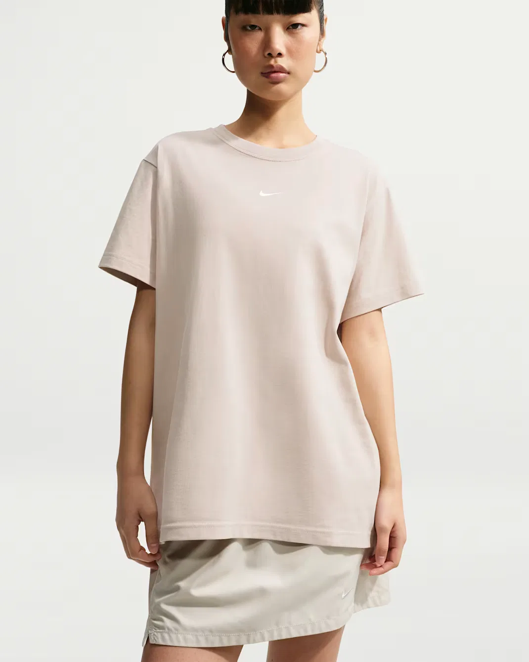 Женская футболка оверсайз Nike Sportswear Classic, Cream II