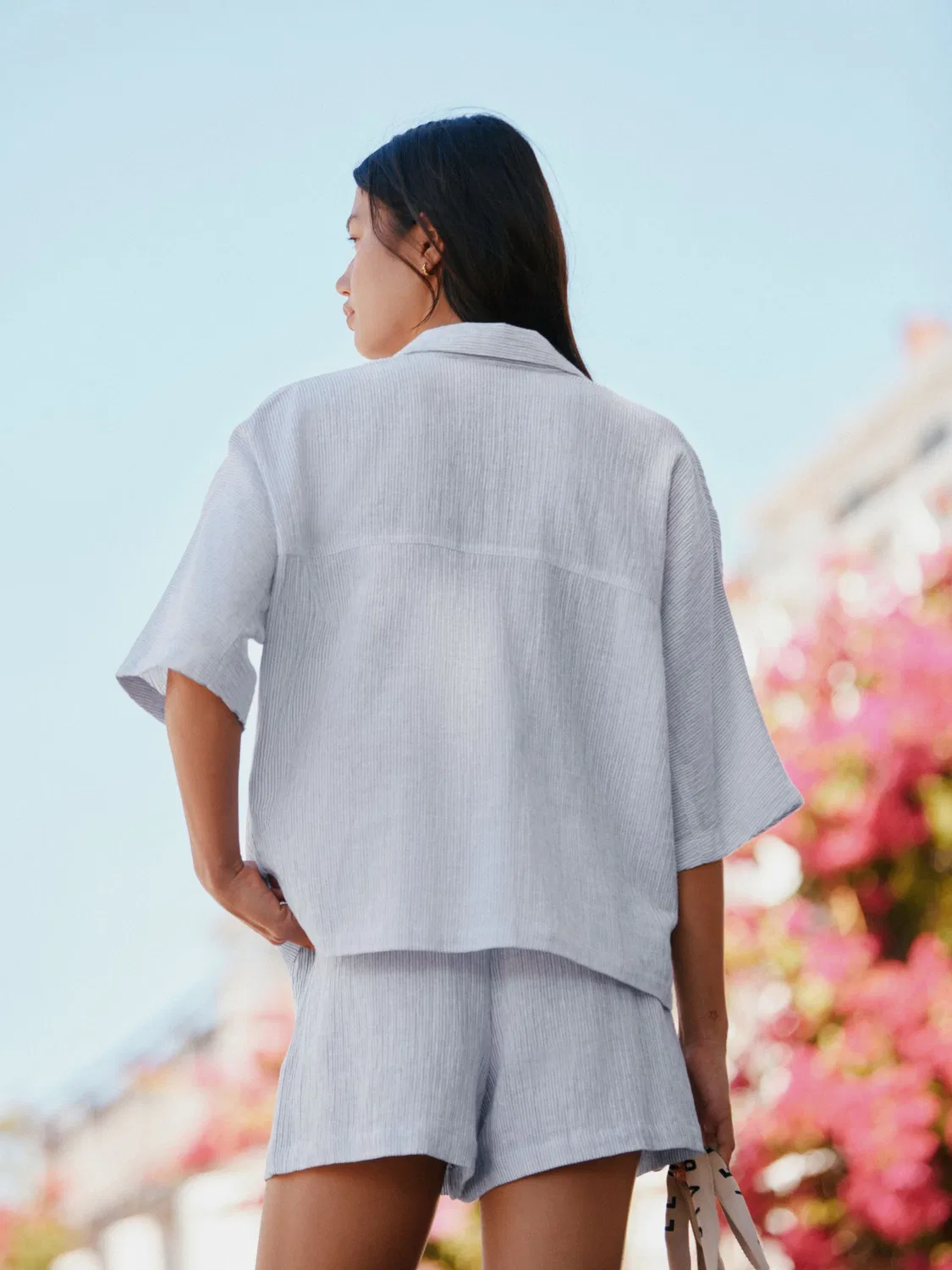 Рубашка с коротким рукавом Textured Short Sleeve Shirt with Linen Next, бело-серая полоска — фото 4