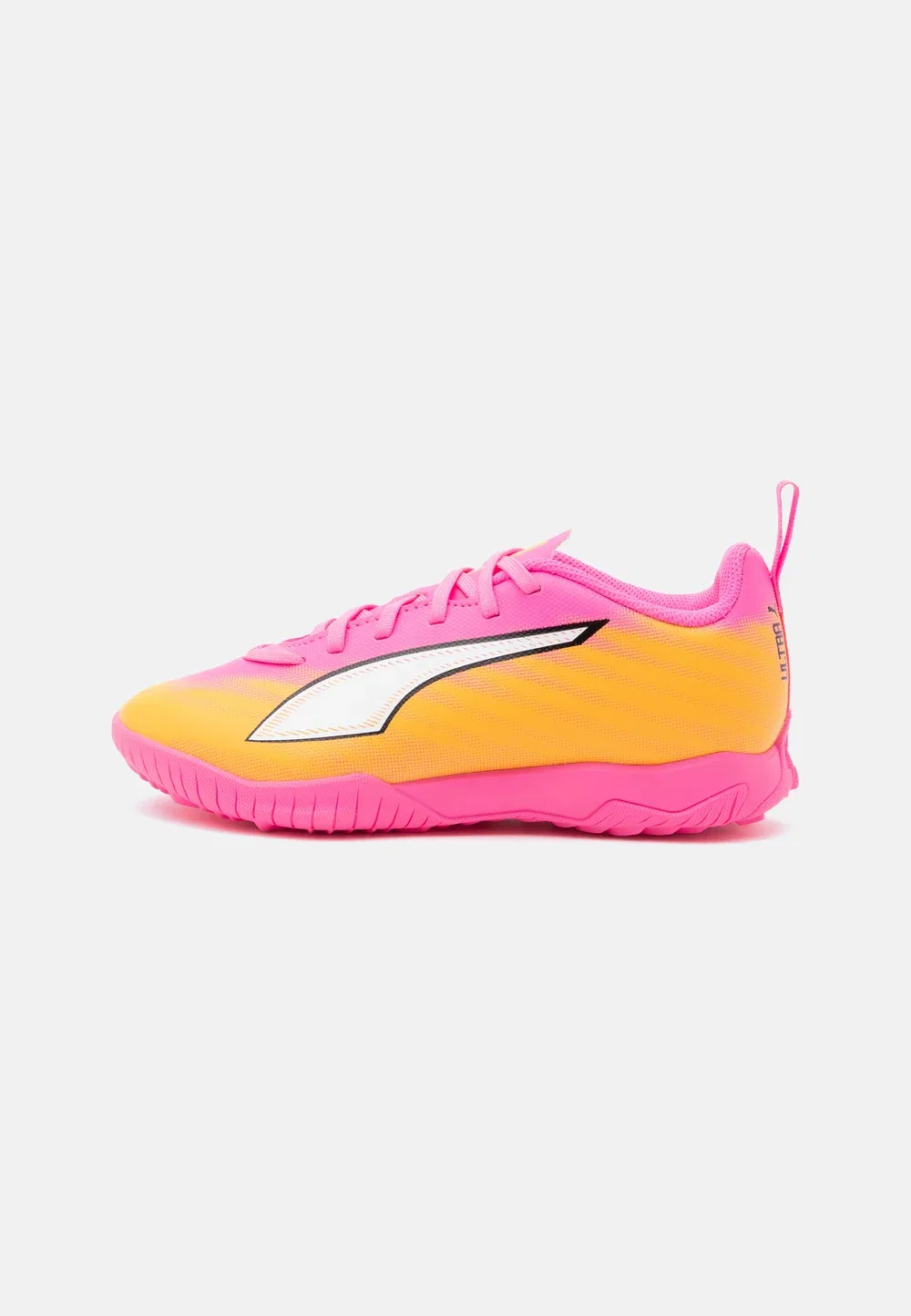 Футбольные бутсы Ultra 6 play tt jr унисекс для искусственной травы Puma, Poison Pink/White/Sun Stream/Bright Aqua/Black