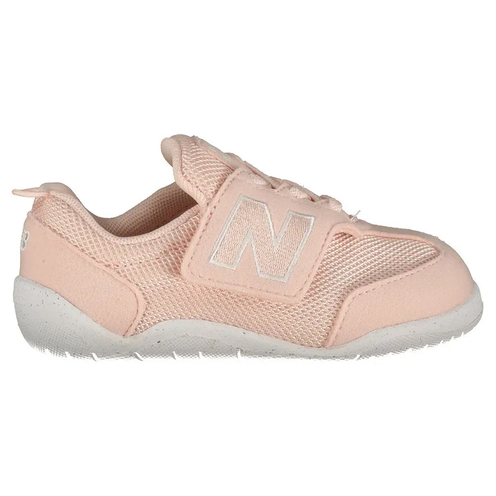 Кроссовки First wide New Balance, розовый