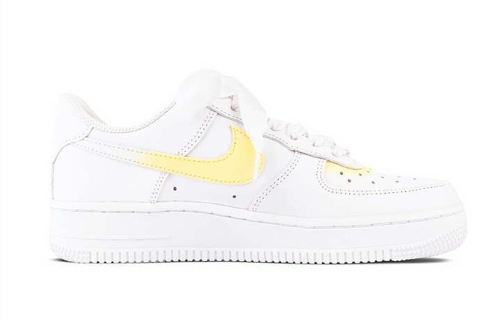Кастомизированные кроссовки Nike Air Force 1 Skateboarding Shoes Women's Low-top, желтый/белый — фото 2
