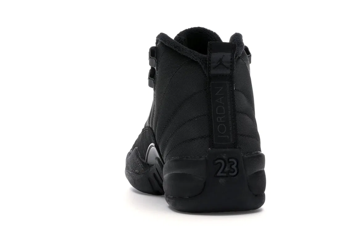Детские кроссовки Lifestyle с водонепроницаемой пропиткой Jordan 12 Retro Winter Jordan, Color Black/Black-Anthracite — фото 4