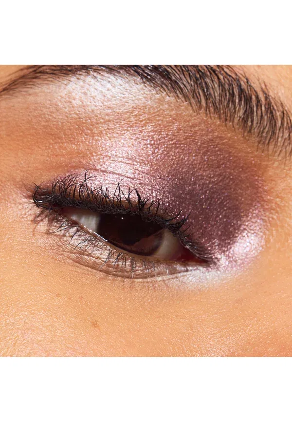 Тени для век кремовые Dazzleshadow Stick Mac taupe it off, 1.6 г — фото 3