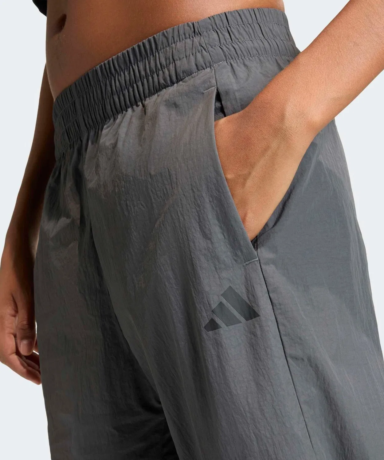 Женские спортивные брюки с боковыми карманами City Tech Woven Zip Pant Adidas, Grey — фото 3