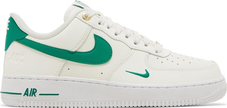 Кроссовки Nike Wmns Air Force 1 '07 SE '40th Anniversary - Sail Malachite', кремовый - фото