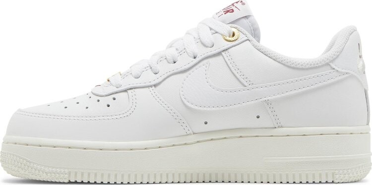 Кроссовки Nike Wmns Air Force 1 '07 Premium 'History of Logos', белый — фото 4
