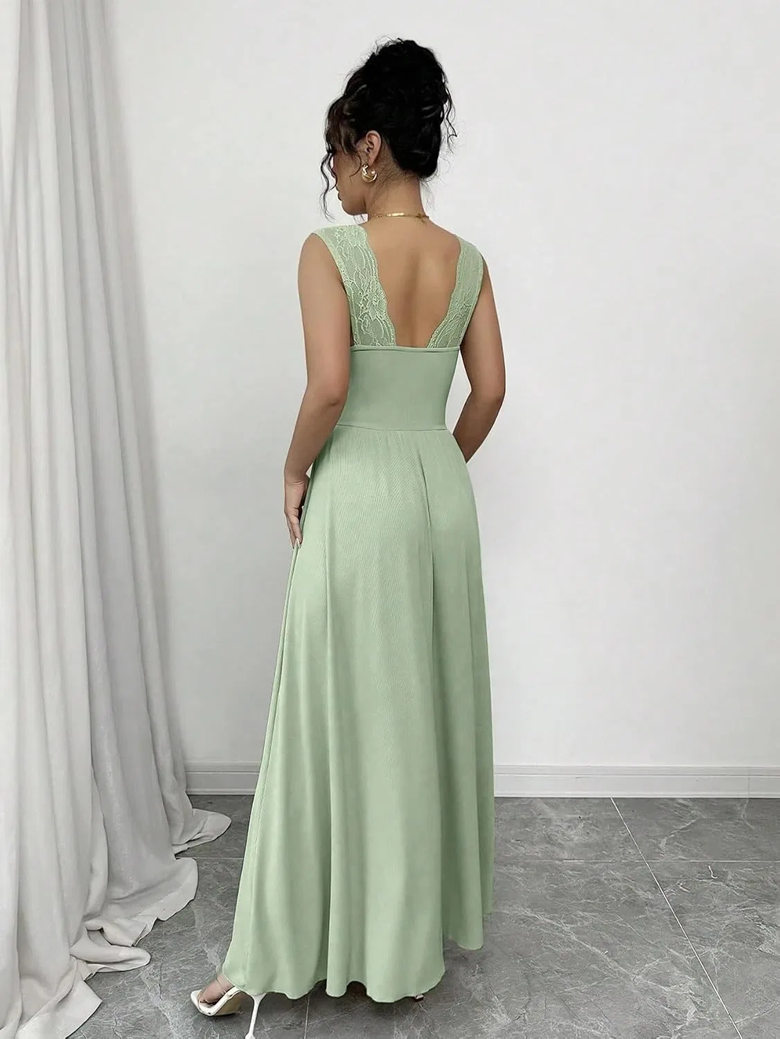 Женское элегантное платье миди A-силуэта Mint Green — фото 2