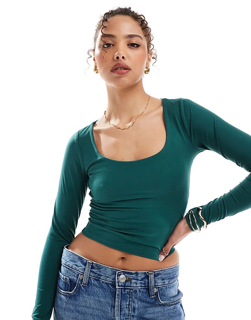 

Укороченный топ с круглым вырезом и длинными рукавами зеленого цвета Hollister