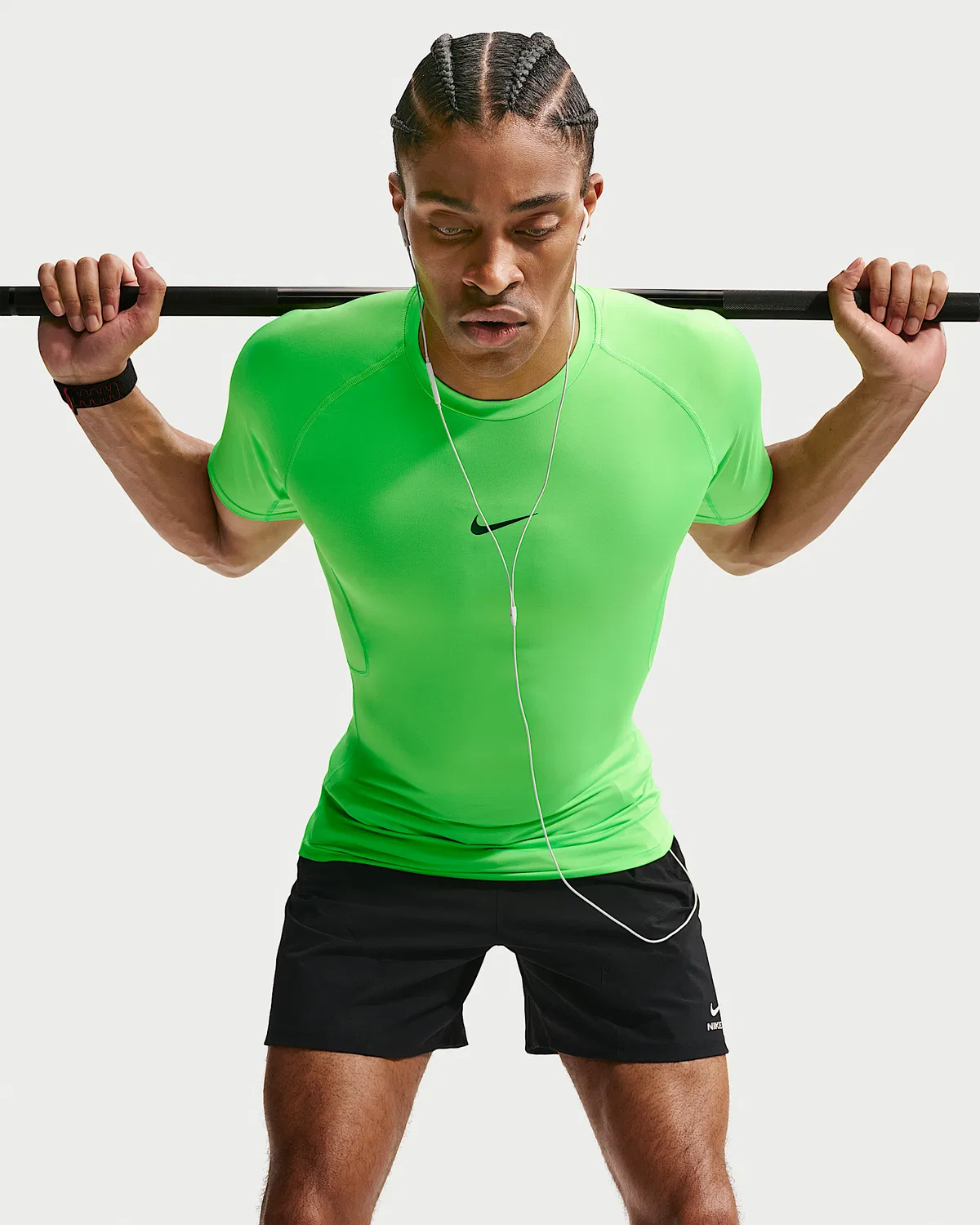 Мужская облегающая футболка с коротким рукавом Dri-FIT Nike Pro, Green Strike/Black — фото 3