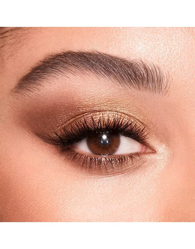 Палетка теней Charlotte Tilbury Luxury Palette, Golden Goddess — фото 3