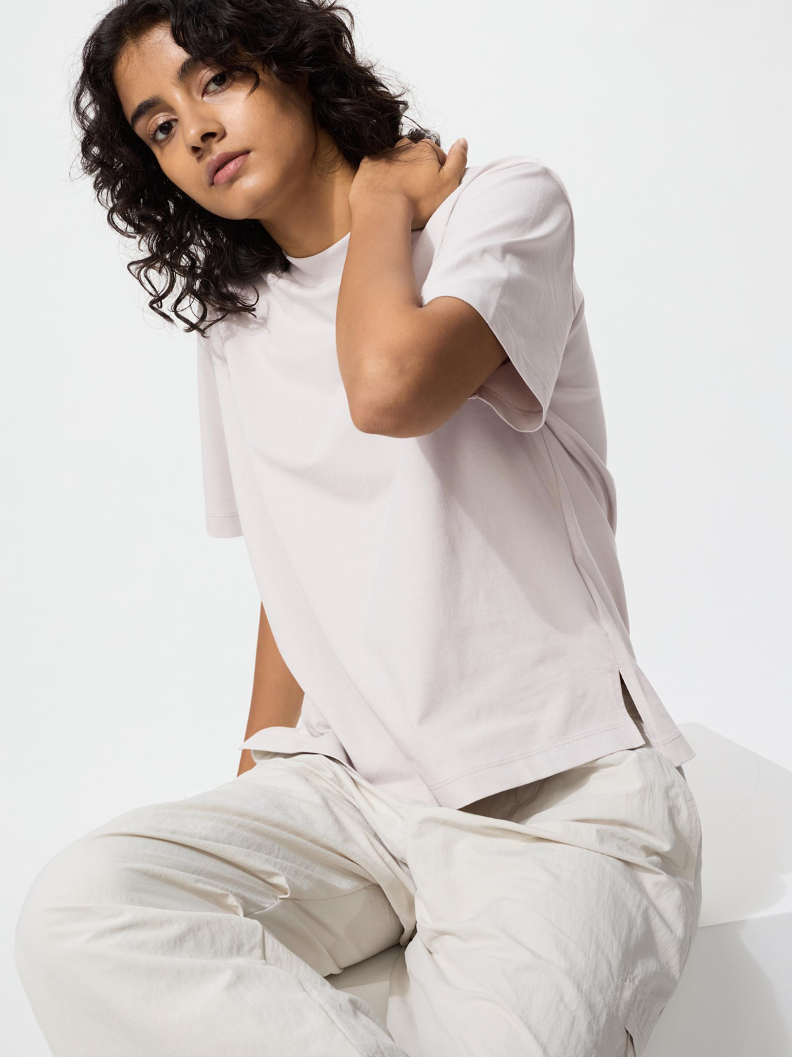 

Футболка Uniqlo Airism Cotton, 09 светло-серый