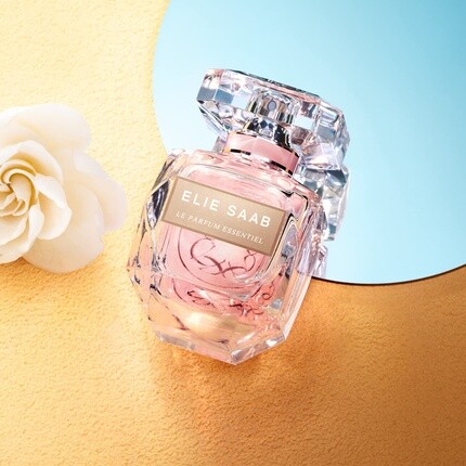 Elie Saab Le Parfum Essentiel парфюмированная вода для женщин 50мл — фото 2