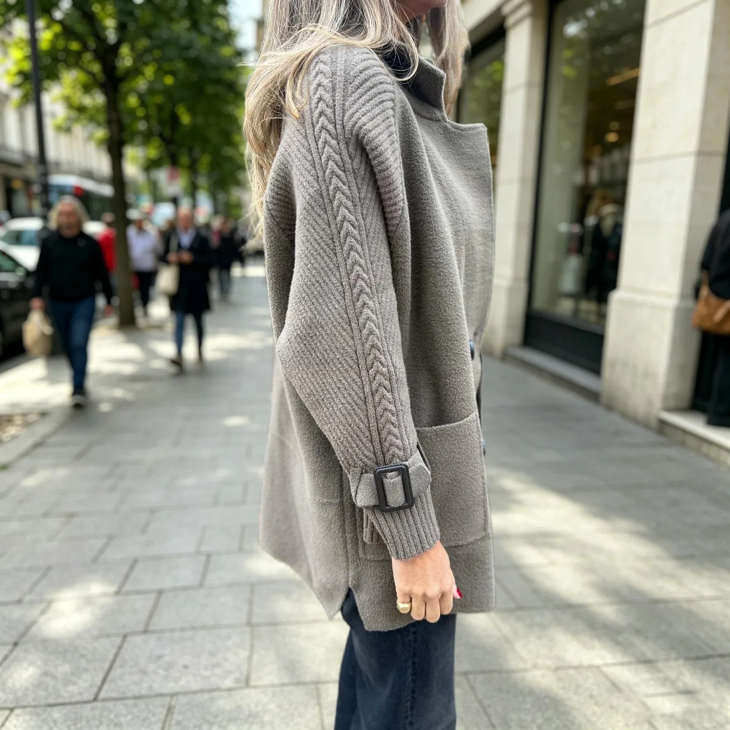 Женское пальто с принтом Cardigan da donna con apertura frontale e revers, Grigio Kaki — фото 4