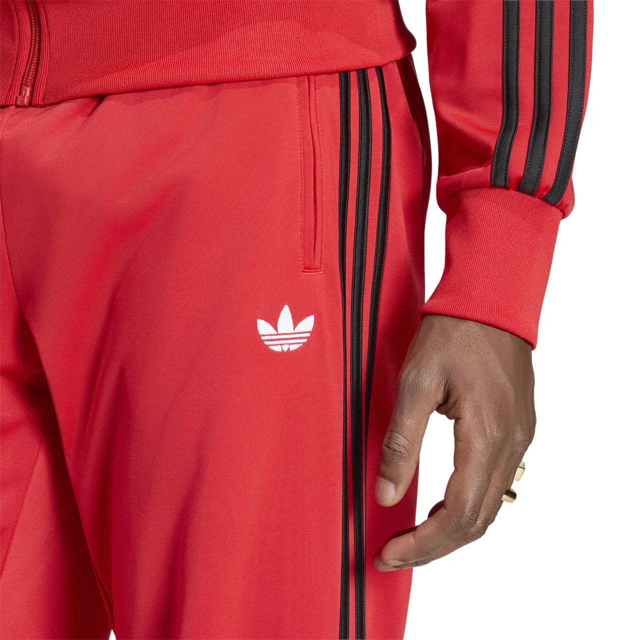 Мужские спортивные брюки Firebird Track Adidas, цвет Vivid Red — фото 3