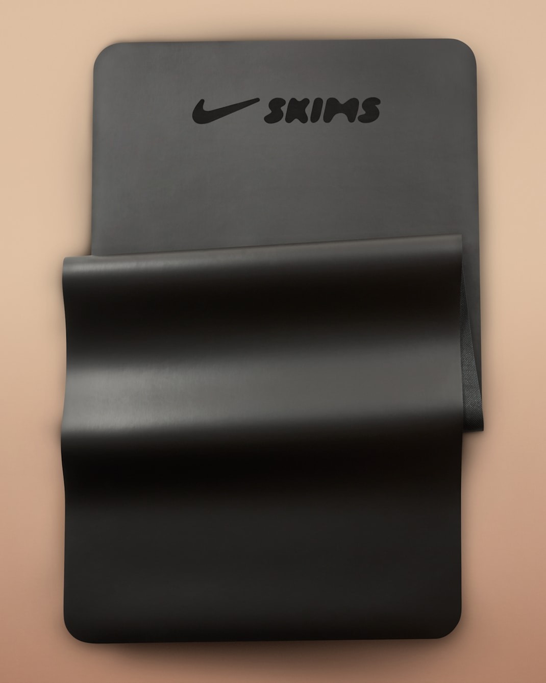 

Коврик для йоги NikeSKIMS, черный