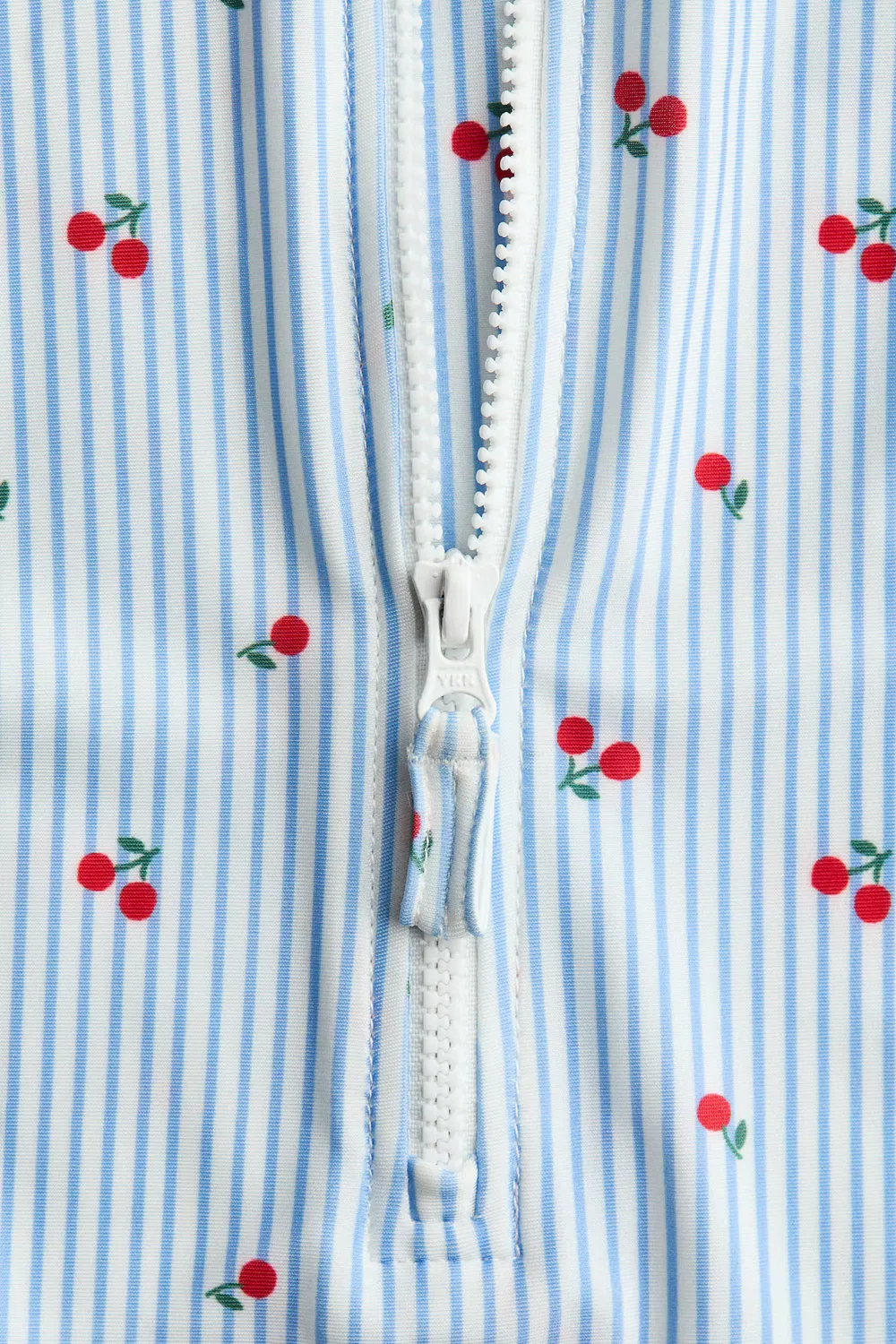 Купальник с защитой от ультрафиолета UPF 50 H&M, Hellblau/Kirschen — фото 2