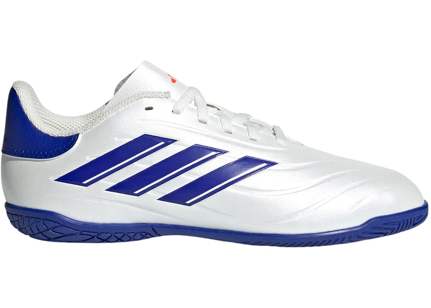 Детские кроссовки для футзала с длинным рукавом Adidas Copa Pure Club Indoor, Cloud White Lucid Blue Solar Red