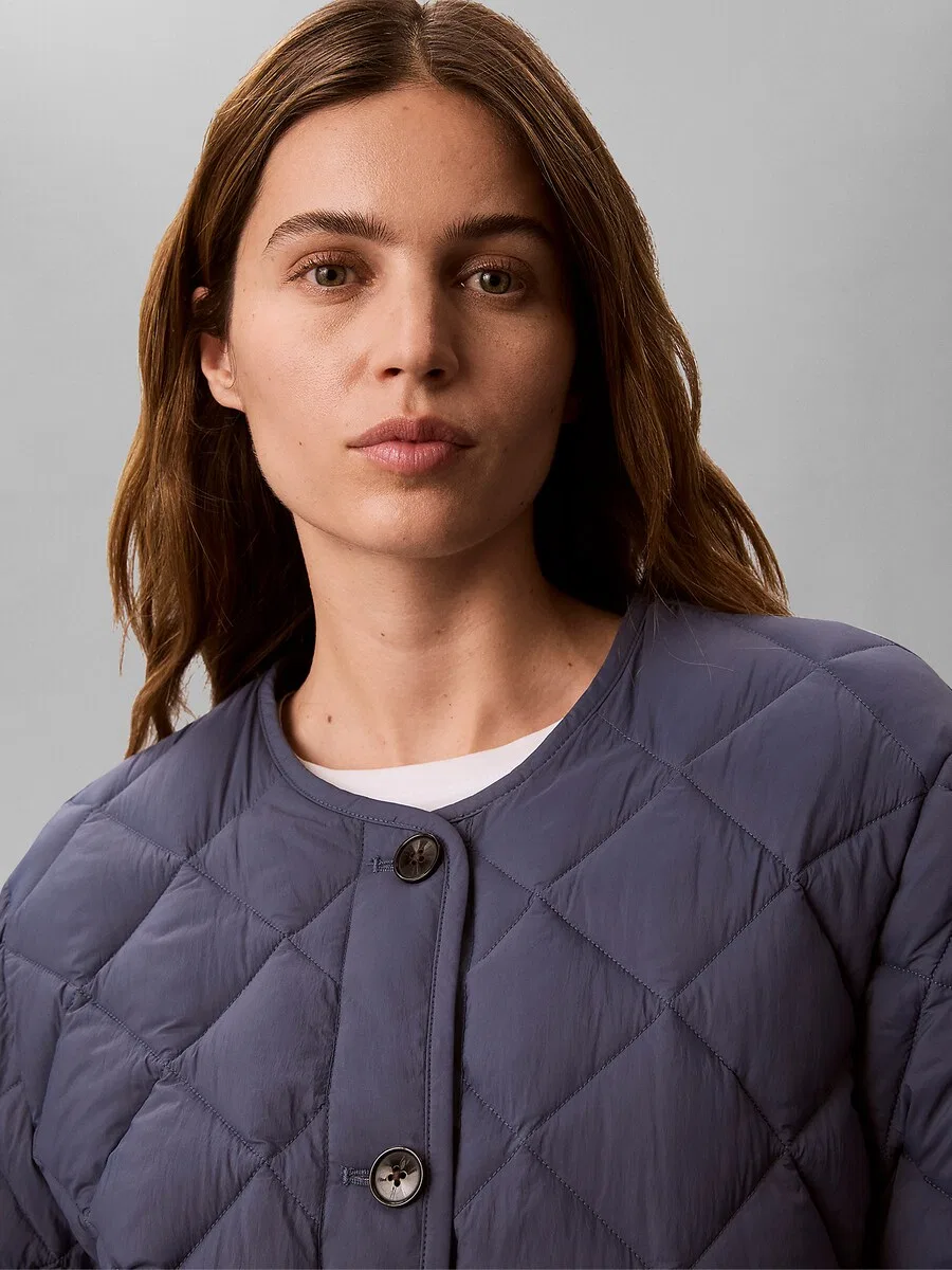 Куртка Calvin Klein межсезонья темно-фиолетового цвета — фото 3