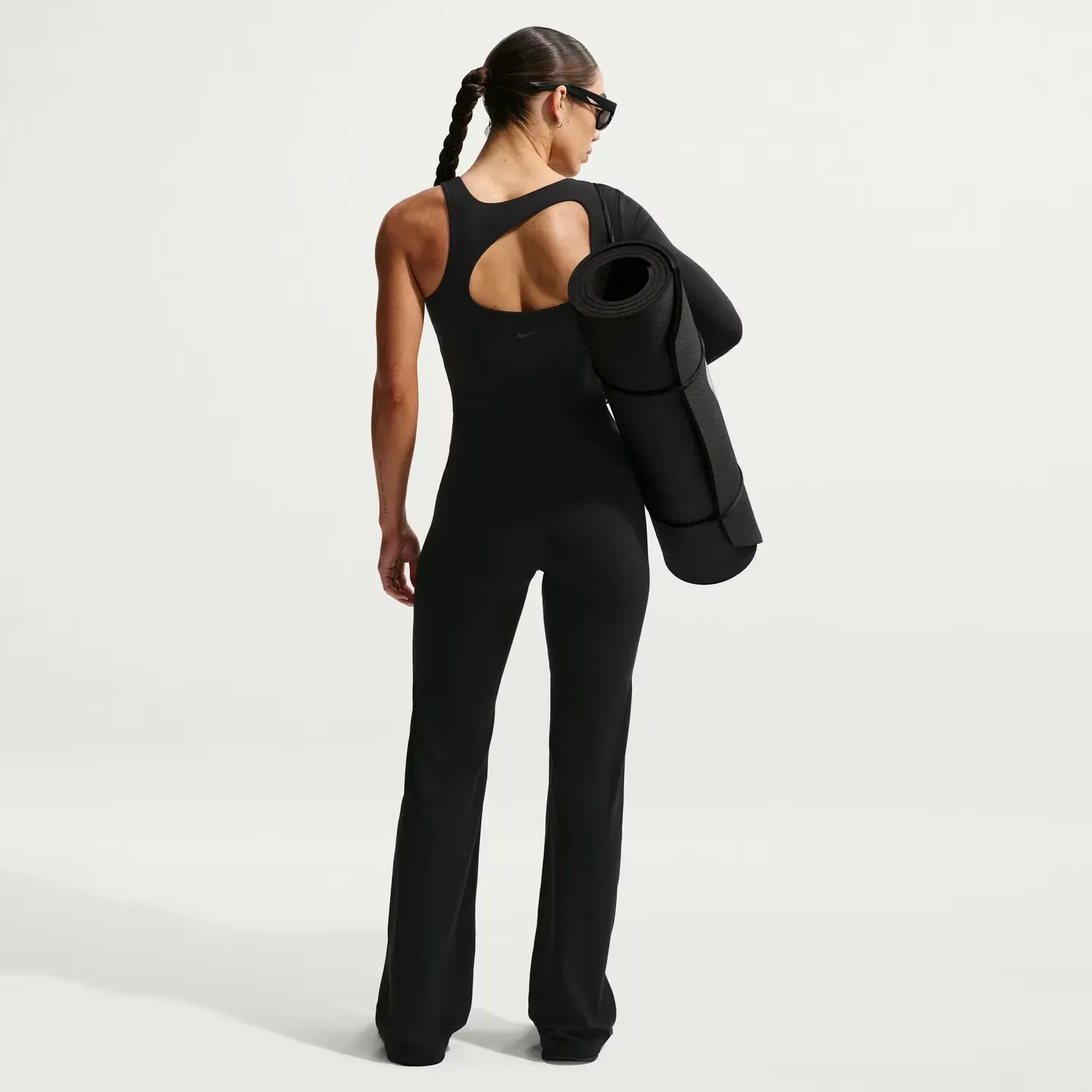 Женские леггинсы с высокой талией Nike DF Zenvy HR Flare Useam, Negro — фото 2