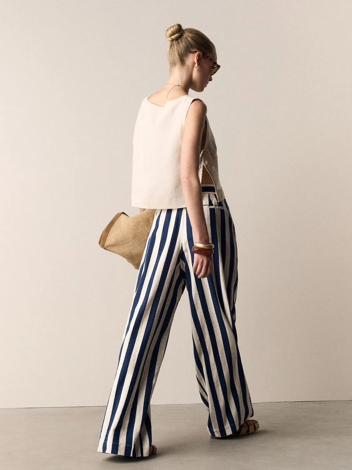 Брюки прямого кроя Linen Blend Wide Leg Trousers Next, Navy Blue/Stone Stripe — фото 4