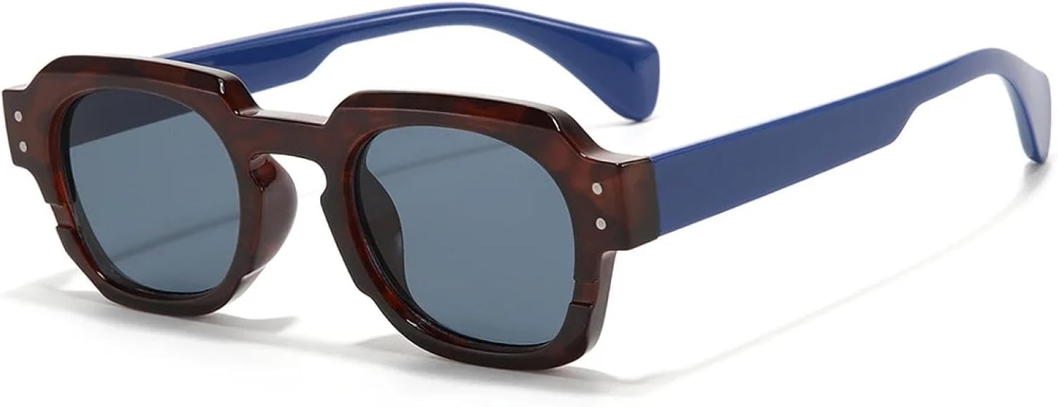 

Солнцезащитные очки с защитой UV400 | Прозрачные линзы, оправа с заклепками в стиле панк | Для женщин и мужчин, для занятий спортом на открытом воздухе и вождения DSVIGF, Blue