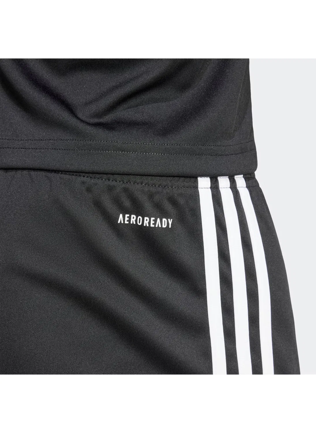 Шорты спортивные с влагоотводящей тканью Squadra25 Adidas, черный — фото 4