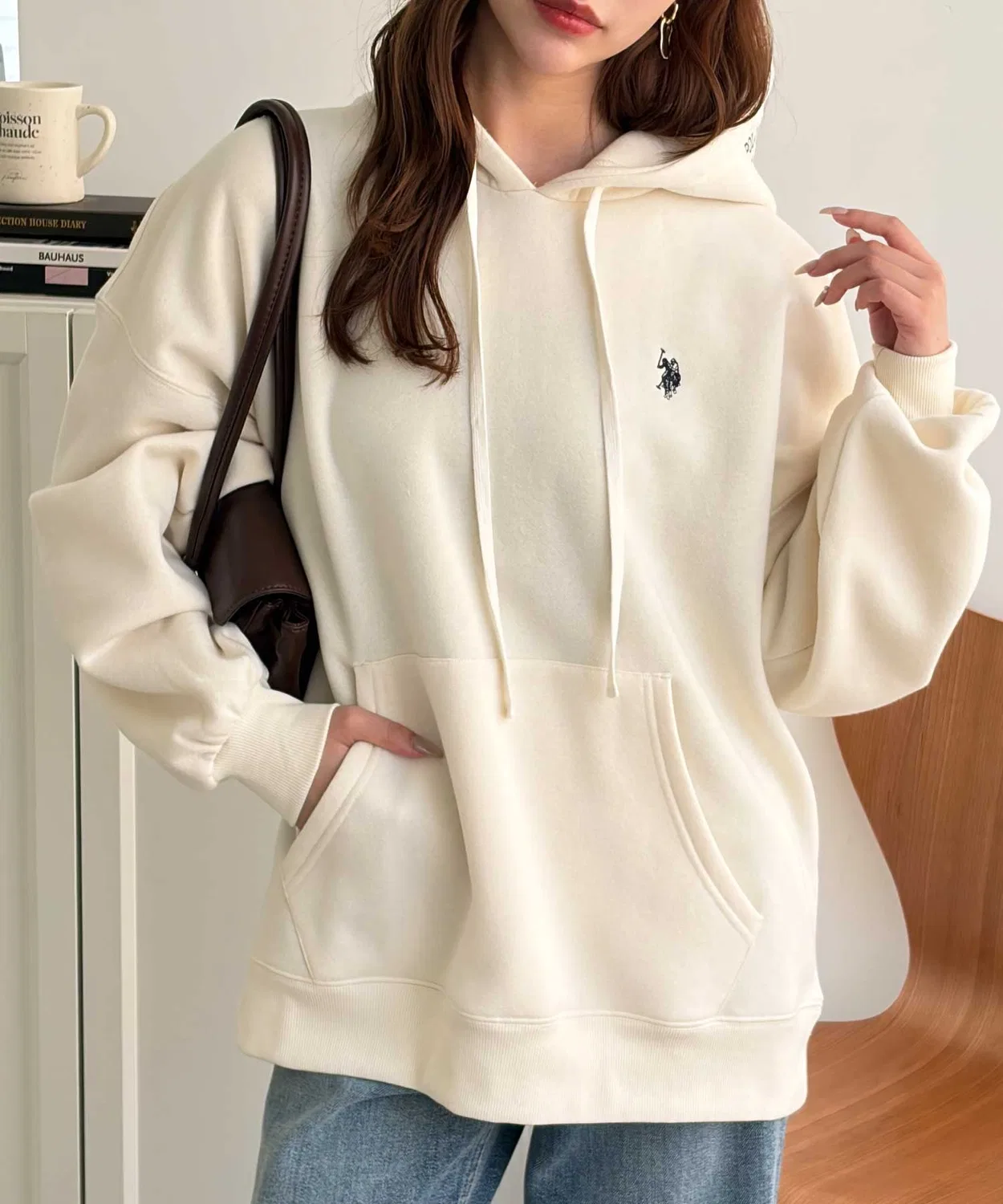 Женский худи с вышивкой на капюшоне, оверсайз, модель U.S. POLO ASSN., Ivory — фото 3