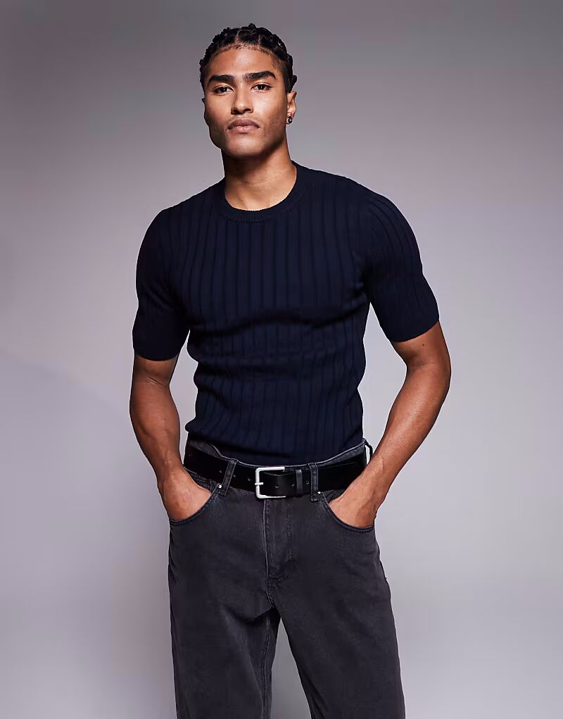 

Футболка muscle fit из лёгкого трикотажа в рубчик тёмно-синего цвета Asos Design