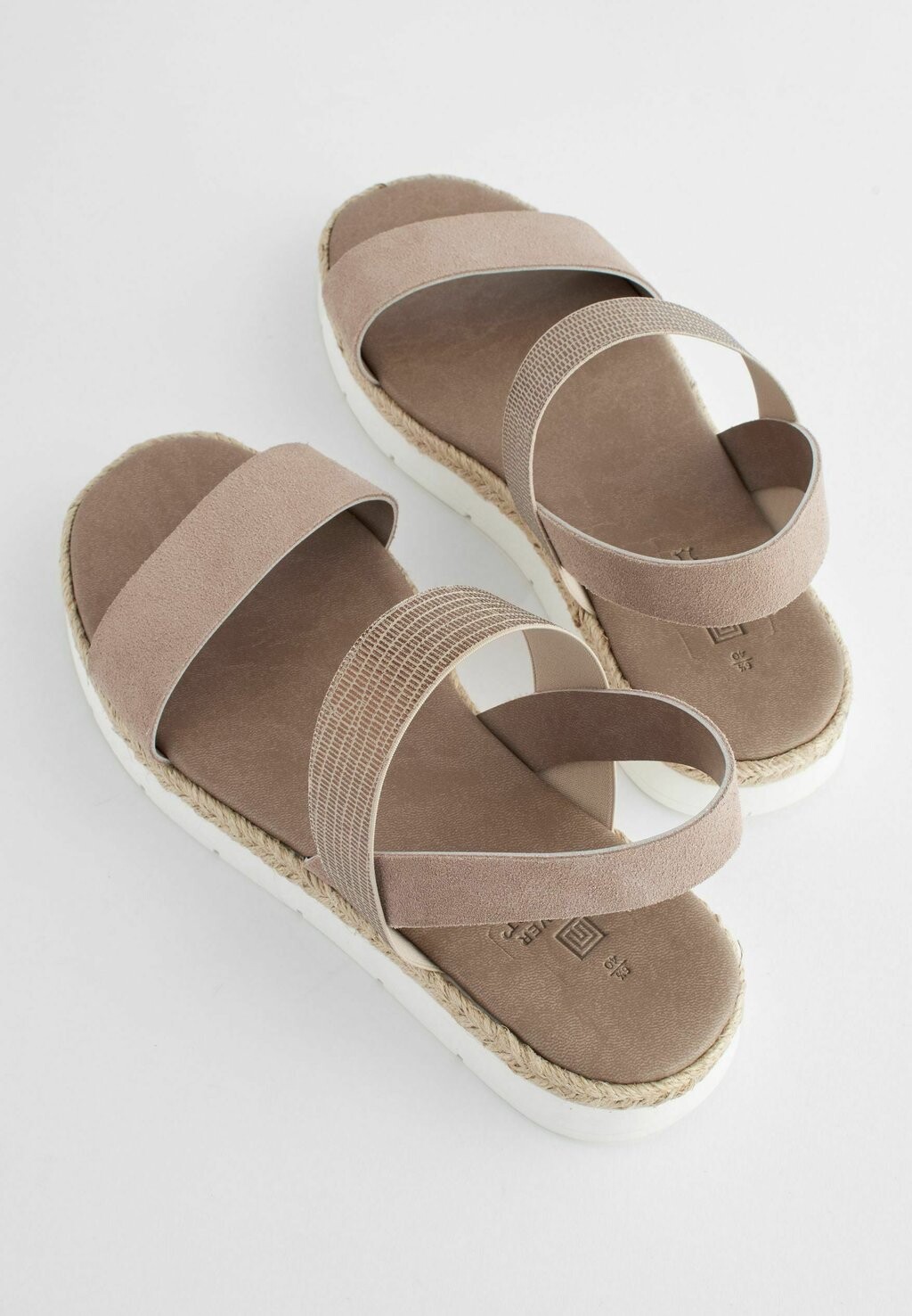 

Сандалии с ремешками FOREVER COMFORT ELASTICATED STRAPS Next, нюд