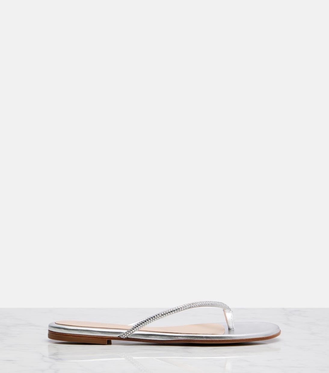 Индийские сандалии-танкетки из металлизированной кожи Gianvito Rossi, Silver+Silver — фото 4
