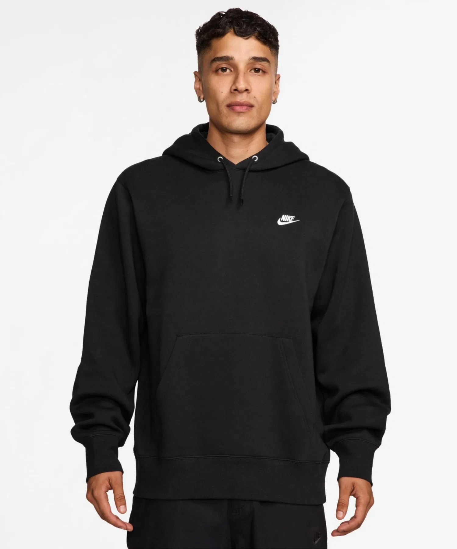 Мужская флисовая толстовка Nike Club FN3860-010, черная. — фото 2