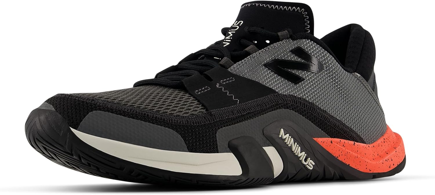 

Кроссовки New Balance Men's Minimus Tr V2 для тренинга, белый/черный/красный
