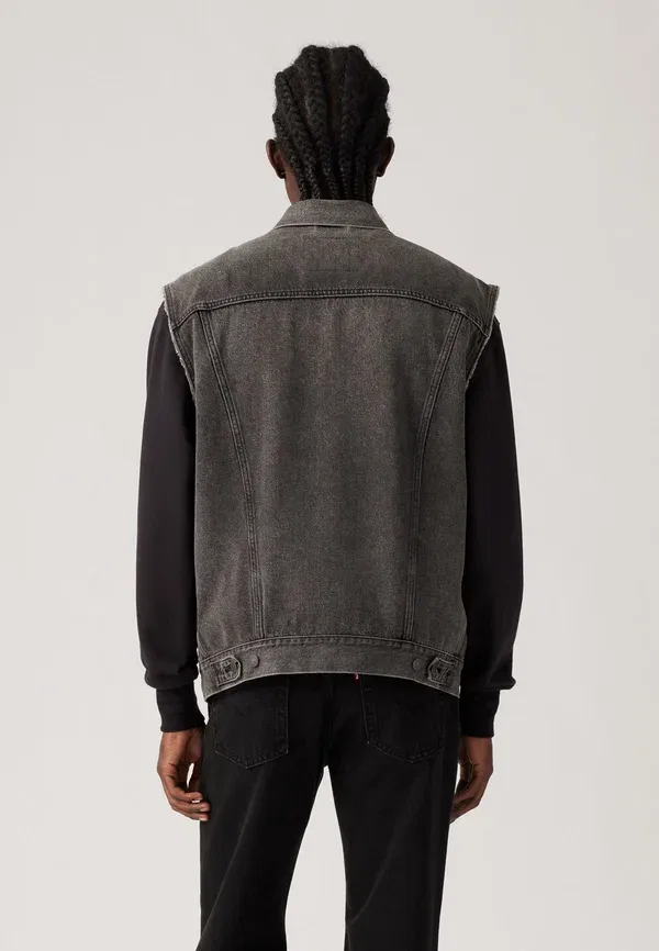 Жилет-безрукавка Levi'S Relaxed trucker vest waistcoat, цвет ночная сова — фото 3