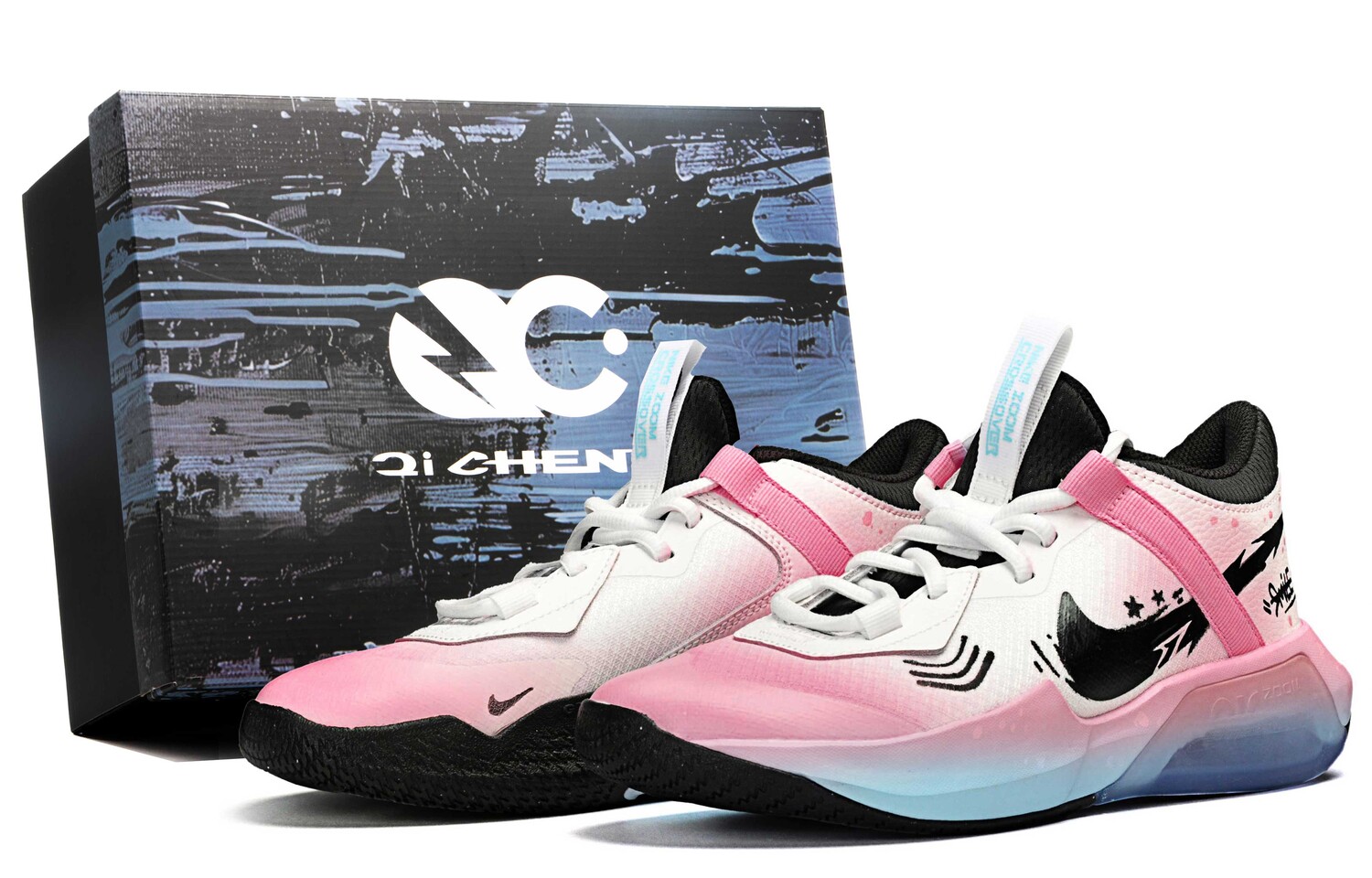 

Кроссовки Nike Air Zoom Crossover Vintage Basketball Shoes Women's Low-top White/Blue/Pink, розовый