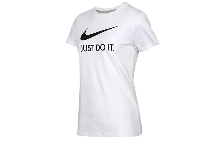 

Футболка женская белая Nike
