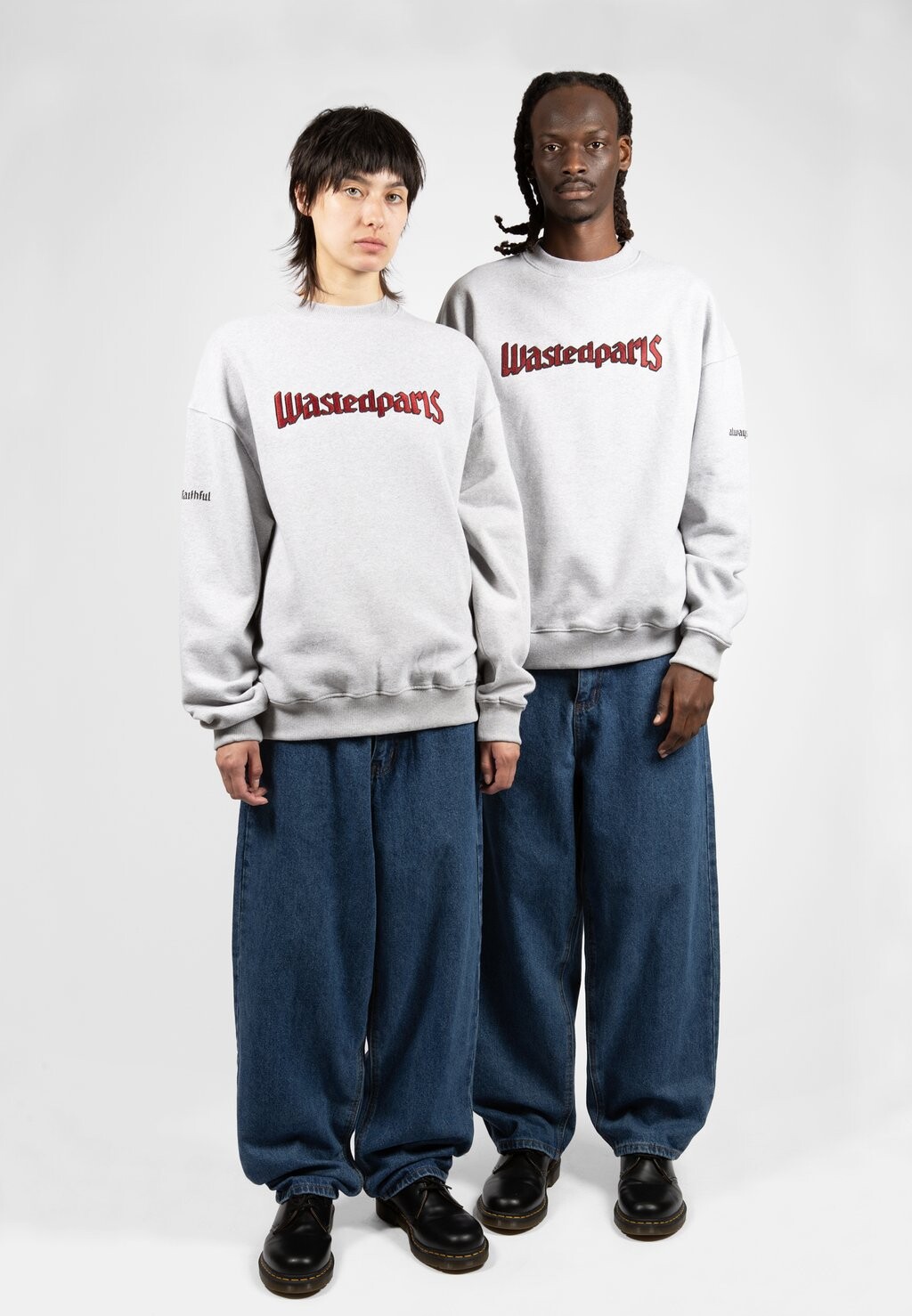 

Толстовка с капюшоном UNITED CREWNECK UNISEX Wasted Paris, серый