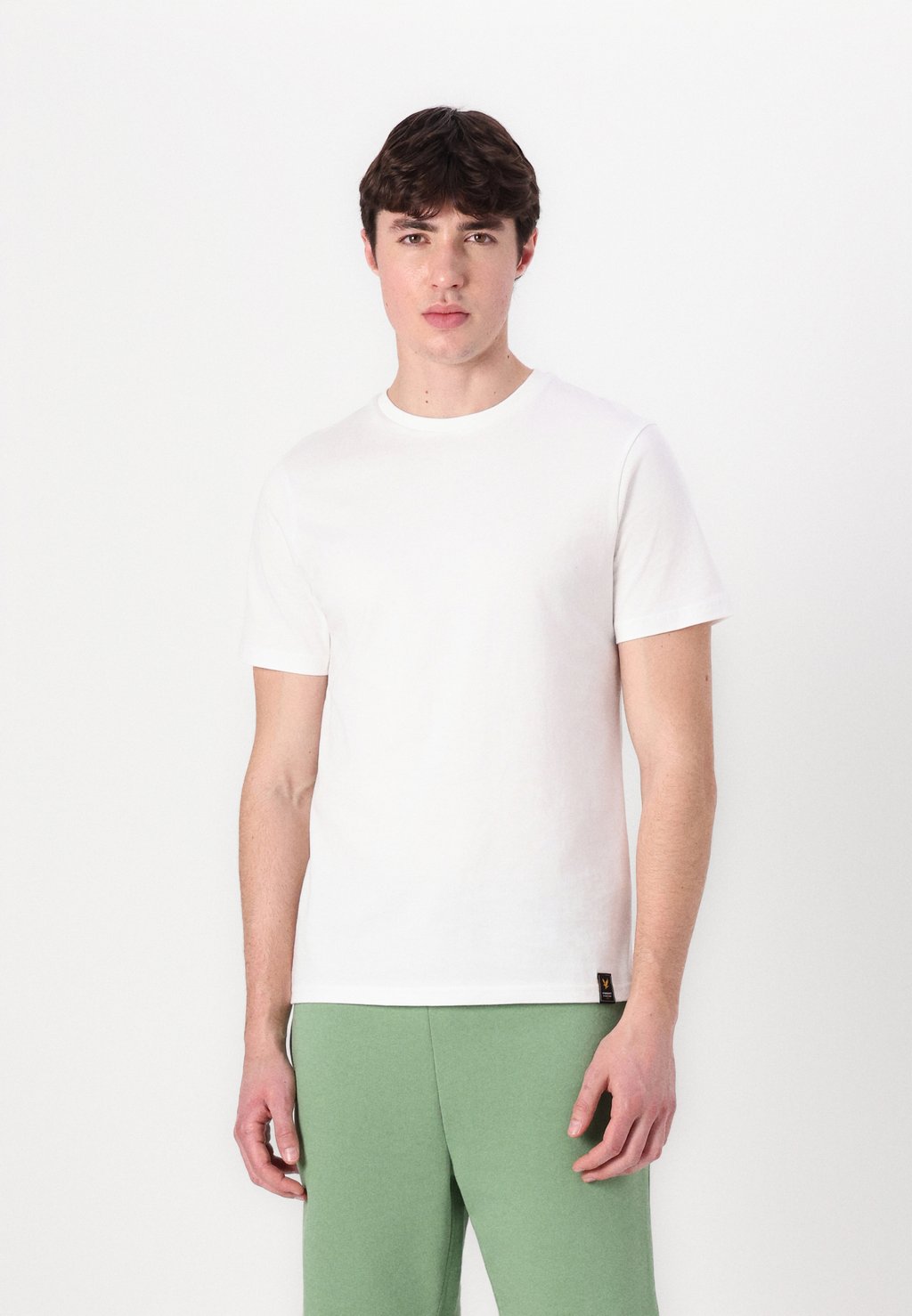 

Базовая футболка CLAMP LABELLED PLAIN Lyle & Scott, белый