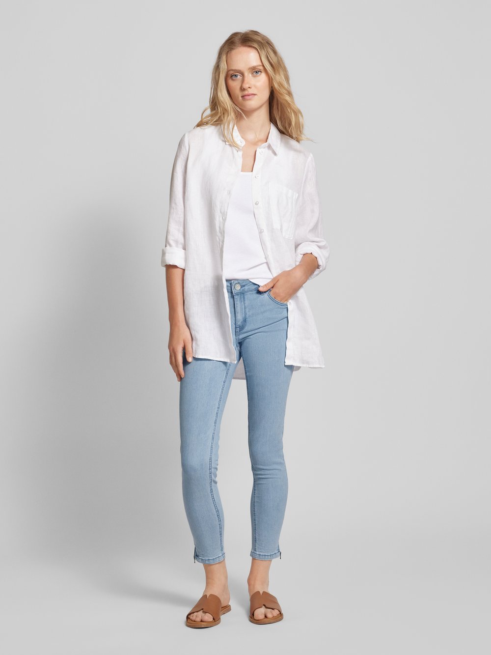 

Джинсы Slim fit с 5 карманами, модель «Италия» Buena Vista, светло-голубой