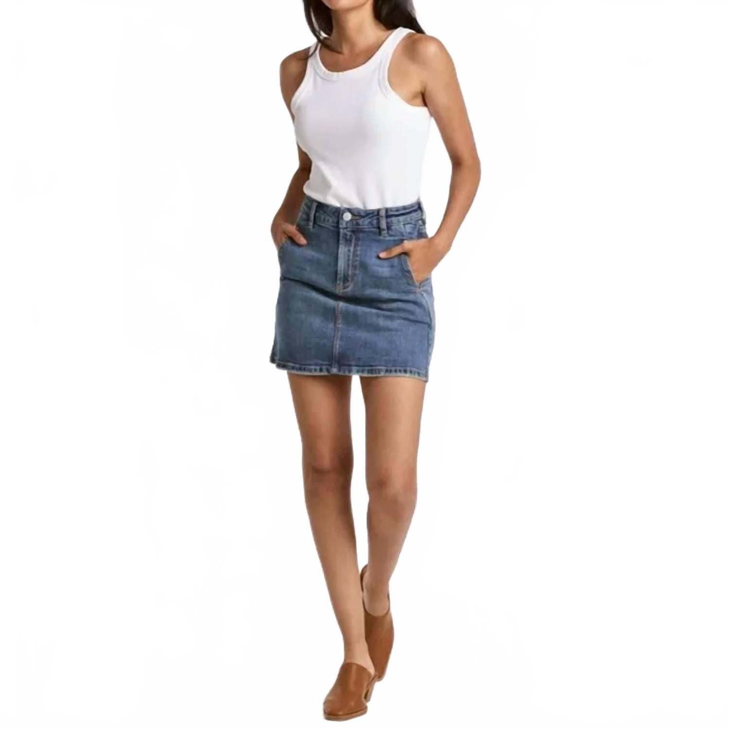 

Квинн Джинсовая юбка в синем цвете DEAR JOHN DENIM