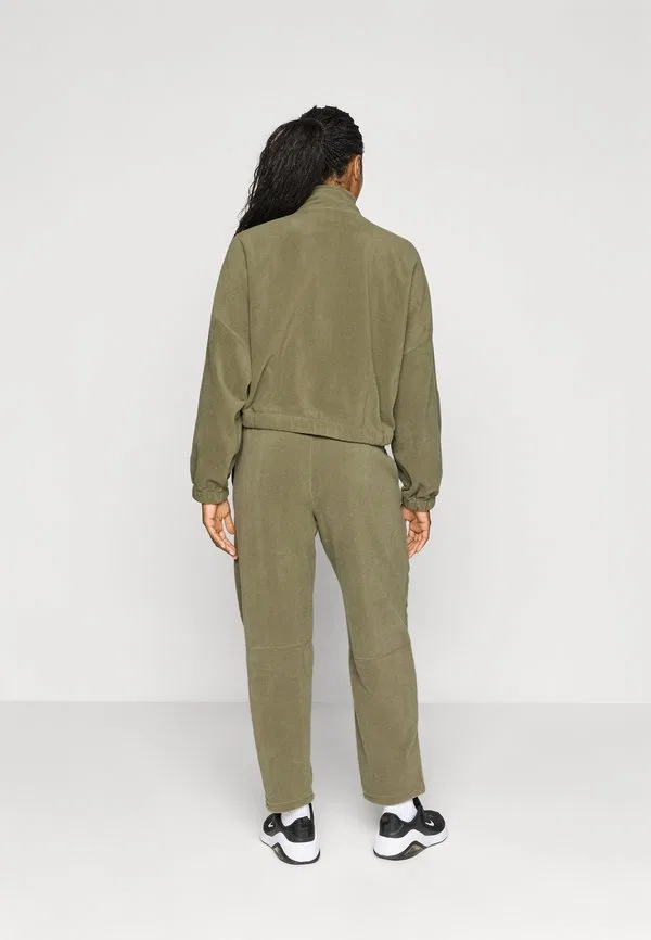 Одни штаны, полярные спортивные штаны Nike Performance, Medium Olive/White — фото 3