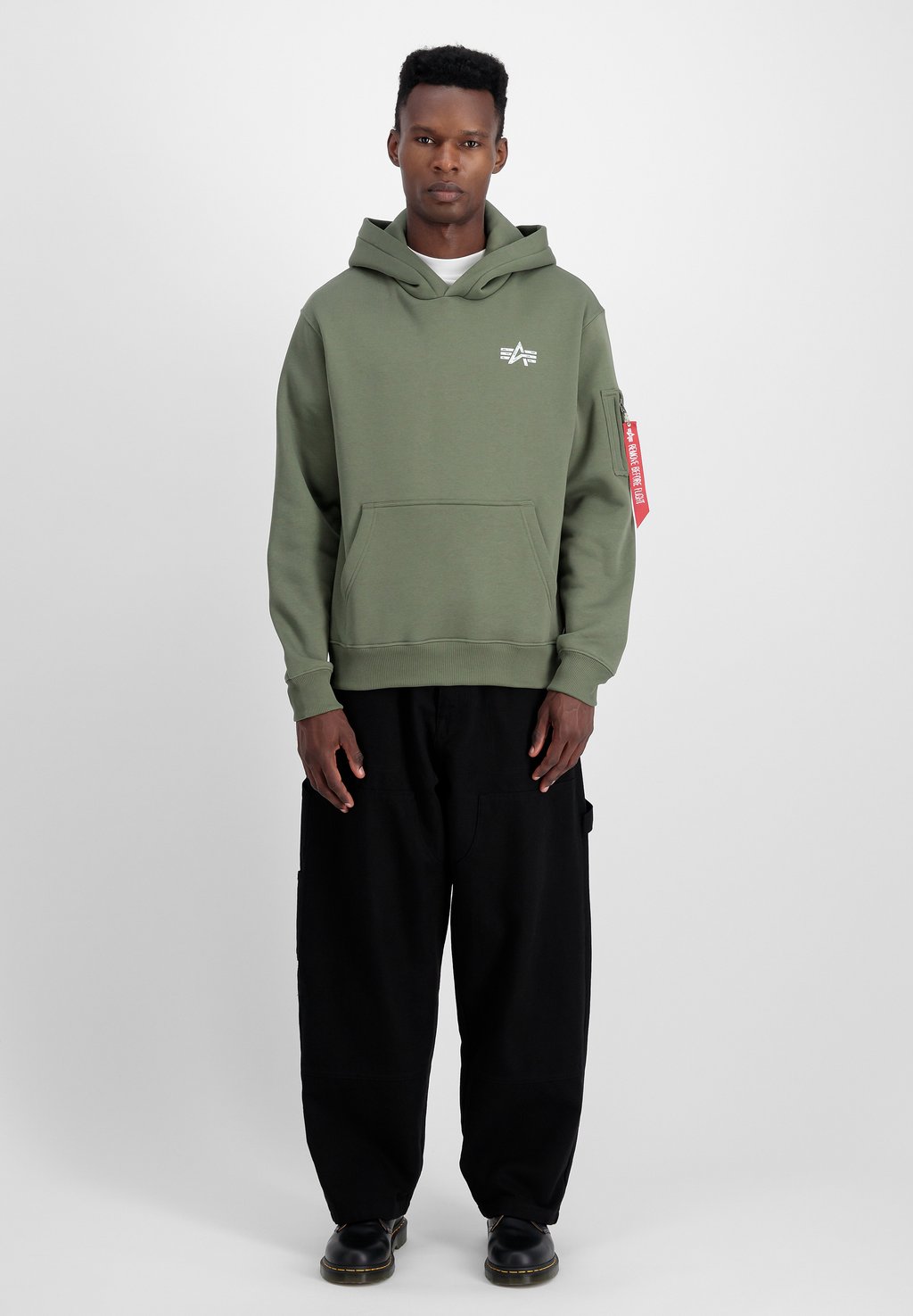 

Толстовка с капюшоном SIGNATURE Alpha Industries, хаки